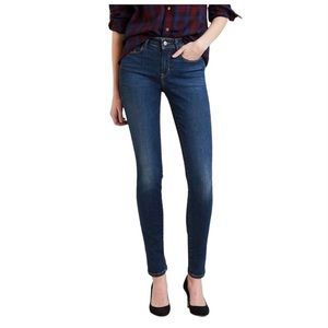 Levi Strauss 711 Skinny Dark Wash Mid Rise Jean